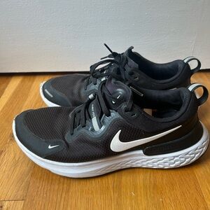 Nike Miler React